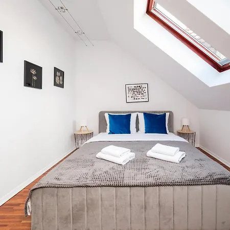 Targowek Two-level By Bookinghost ワルシャワ