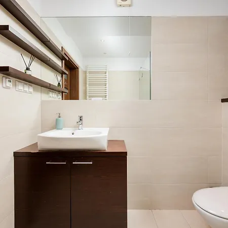 アパート Targowek Two-level By Bookinghost *